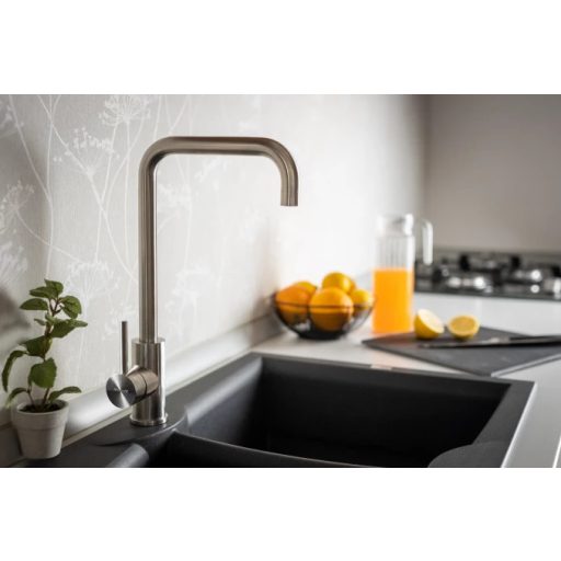 Minotti 4557 S/S Modern Konyhai Mosogató Csaptelep – Elegáns Rozsdamentes Acél Megjelenés (4555)