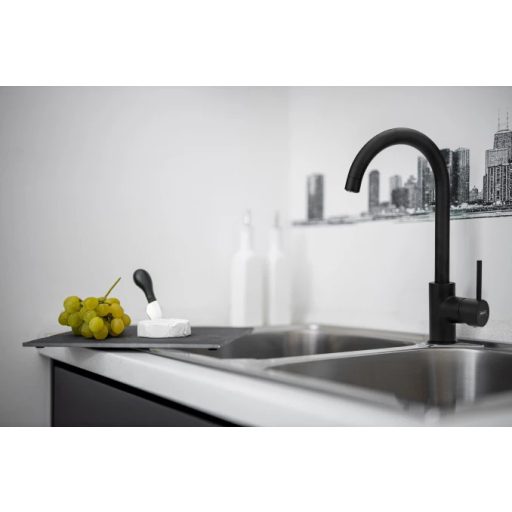 MINOTTI Tubo Dark Elegance alacsony nyomású hattyúnyakú mosogató csaptelep, 340x180 mm, matt fekete