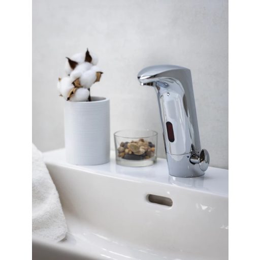 MINOTTI szenzoros mosdócsaptelep 220V/6V T/H