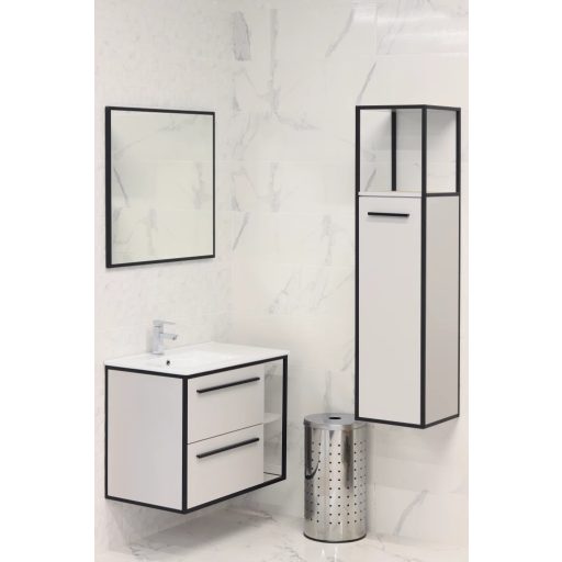 MINOTTI W-800-3 Modern fürdőszobai tükör fekete kerettel – 80x72 cm
